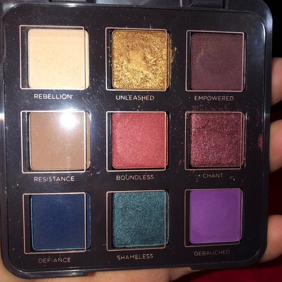 Viseart eyeshadow palette - Picture 1 of 4